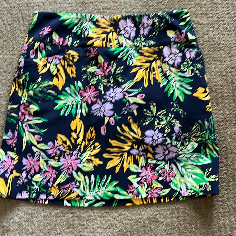 Floral golf skirt with pockets